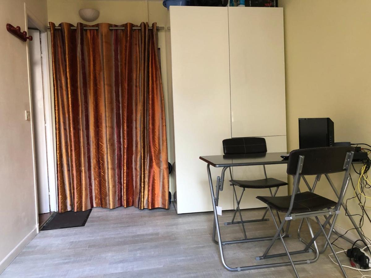 23 Rue De La Chapelle Leilighet Paris Eksteriør bilde