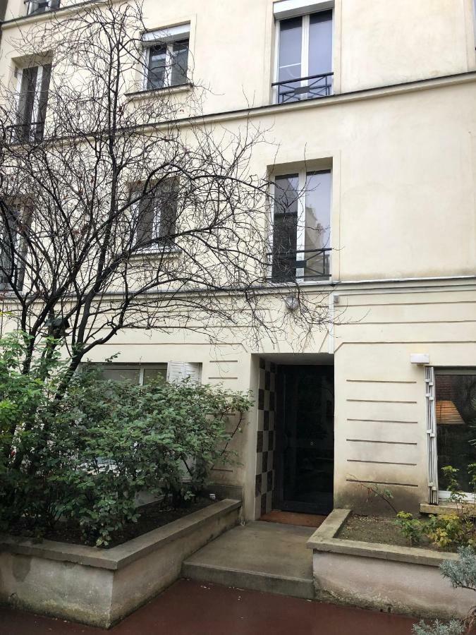 23 Rue De La Chapelle Leilighet Paris Eksteriør bilde